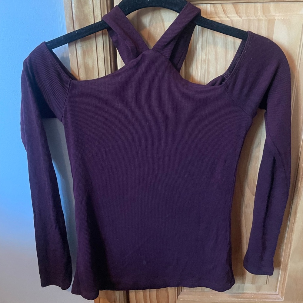 Burgundy Long Sleeves Top with Criss Cross Neckline